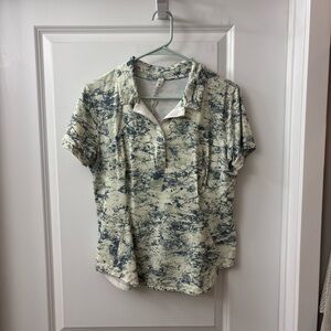 Lululemon Women's Short-Sleeve Polo